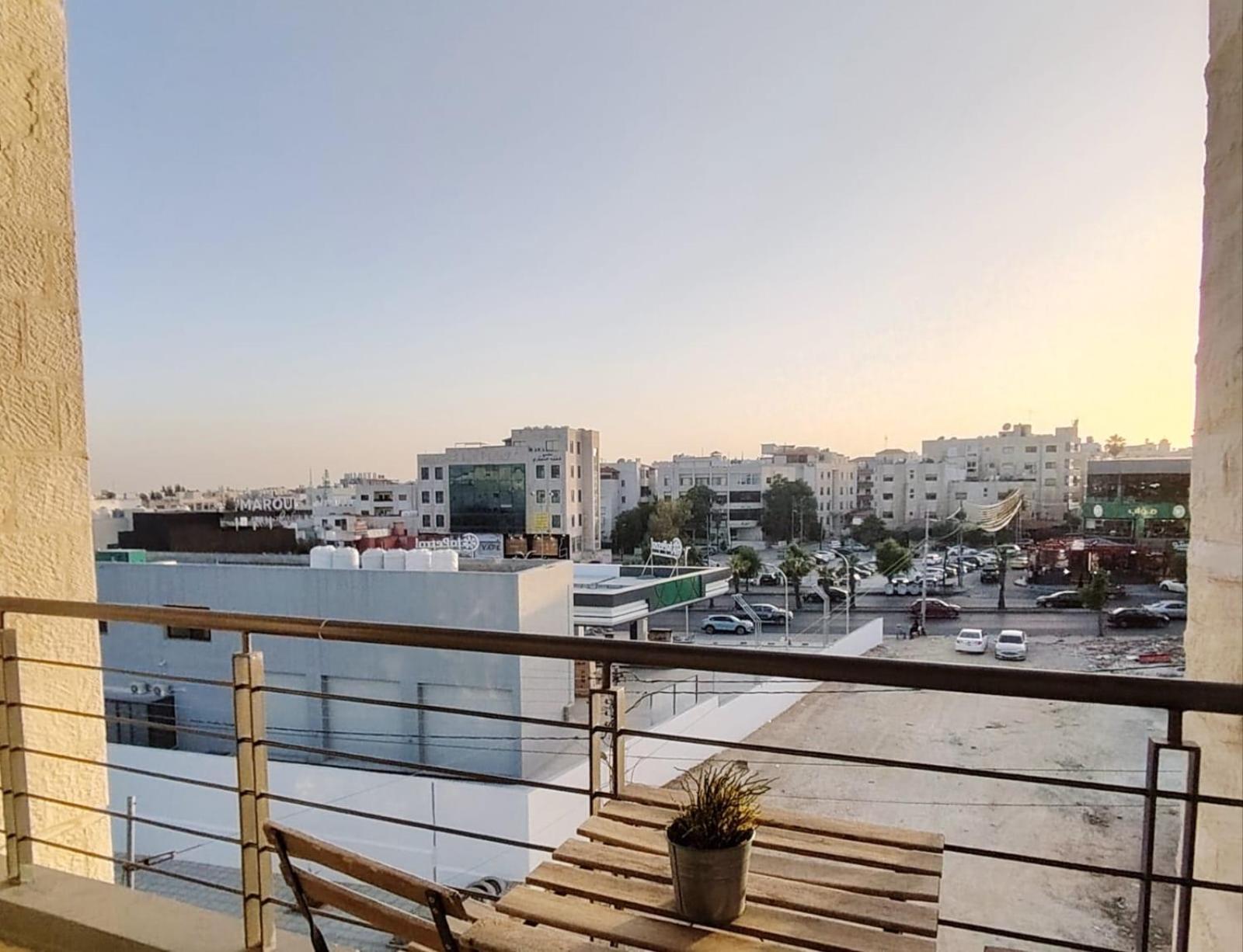 Double Key By Hr Apartment Amman Ngoại thất bức ảnh
