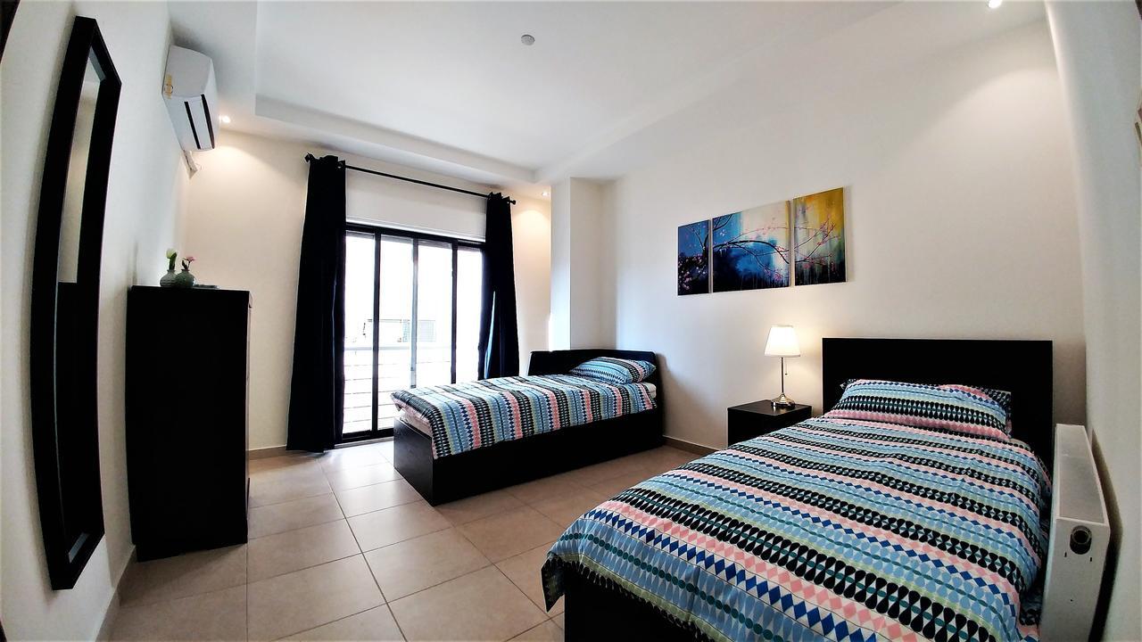 Double Key By Hr Apartment Amman Ngoại thất bức ảnh