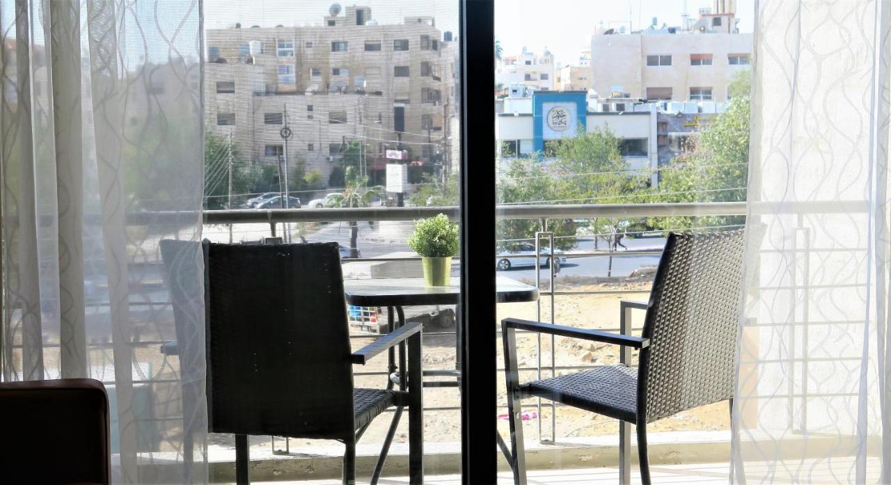 Double Key By Hr Apartment Amman Ngoại thất bức ảnh