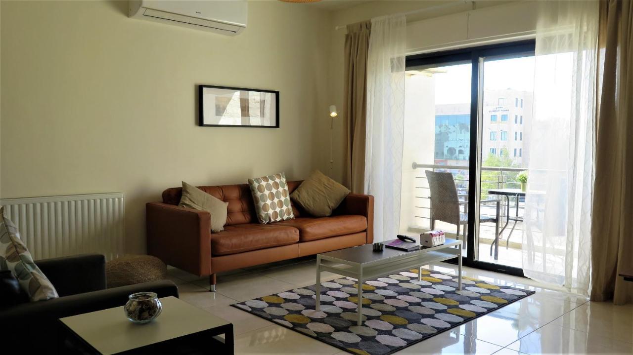 Double Key By Hr Apartment Amman Ngoại thất bức ảnh